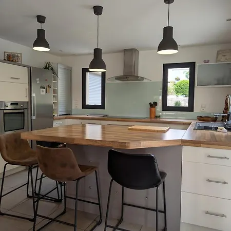 乡村民宿 Maison Elegante Avec Piscine Privative, Jardin Clos Et Animaux Admis - Fr-1-653-279