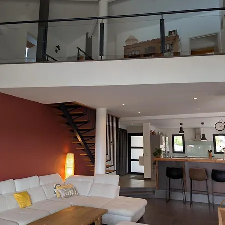 펜션 Maison Elegante Avec Piscine Privative, Jardin Clos Et Animaux Admis - Fr-1-653-279
