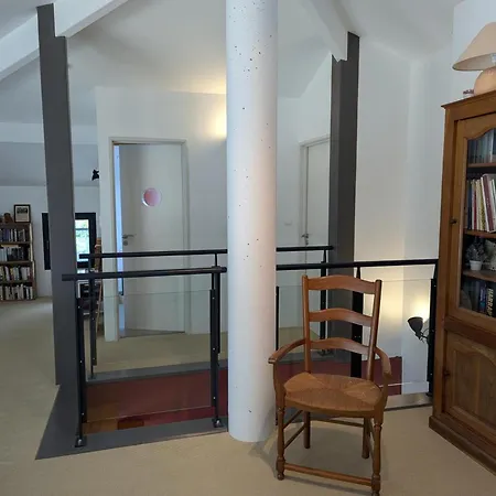 Maison Elegante Avec Piscine Privative, Jardin Clos Et Animaux Admis - Fr-1-653-279 *